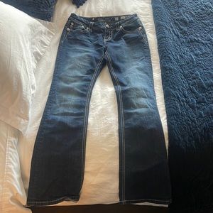 Super cute Miss Me jeans size 27, midrise with flare leg, perfect condition